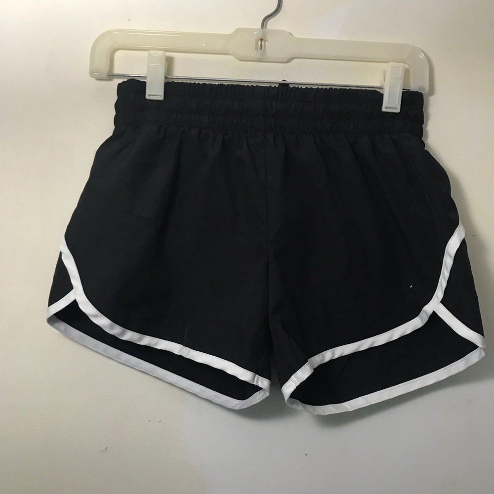 sport shorts
